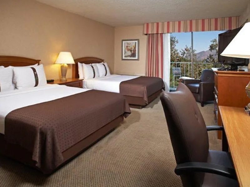 The Garland Hotel Los Angeles 4*,
