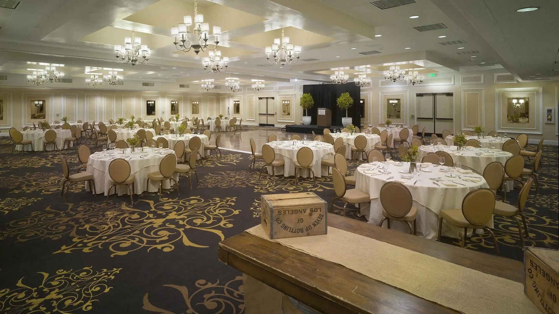 The Garland Hotel Los Angeles