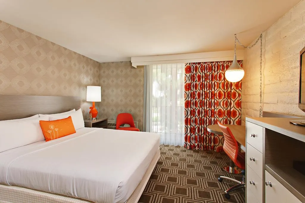 The Garland Hotel Los Angeles